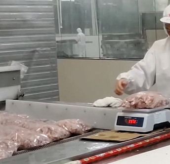 Máy đóng gói cân nhiều đầu 20 túi / phút cho sản phẩm xương thịt lạnh