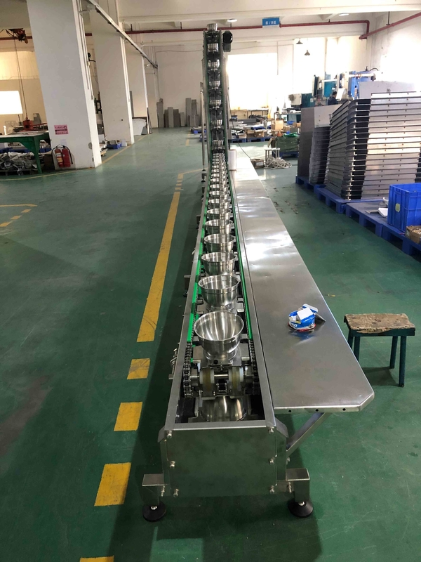 Máy đóng gói dưa chua 0,75KW Có thể đo lường thực phẩm an toàn Loại bát Tipplers Băng tải cho các khối