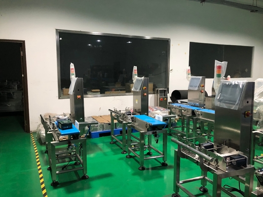 Cân kiểm tra tốc độ cao SUS304 150BPM 0,5KW cho mỹ phẩm